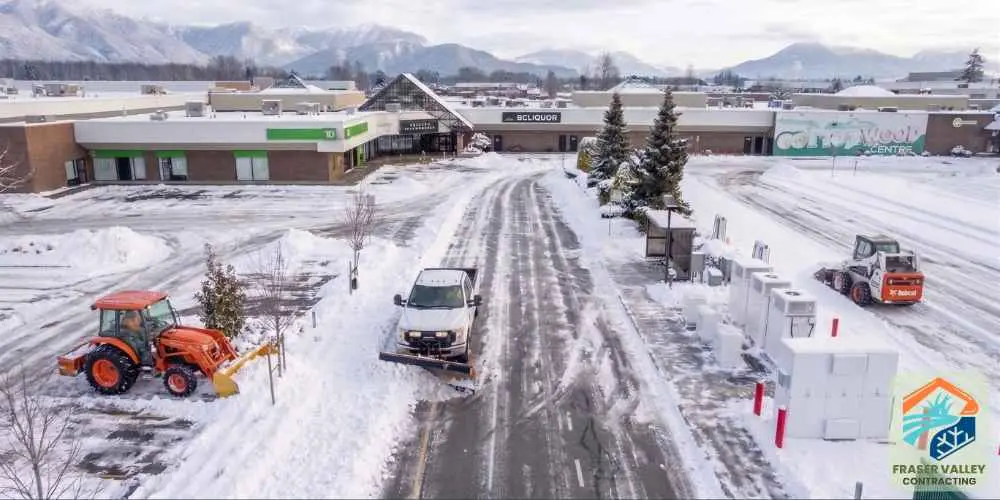 chilliwack snow removal crew at work at the cottonwood centre in Chilliwack