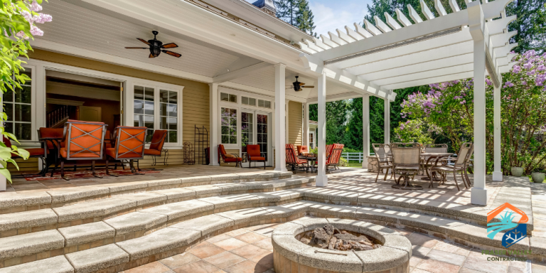 Backyard patio fire pit